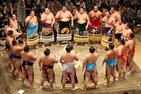 Adding Volume to Sumo Wrestler's Body