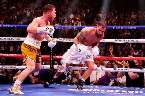 Canelo Alvarez Wins