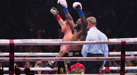 Canelo Alvarez vs Mike Tyson