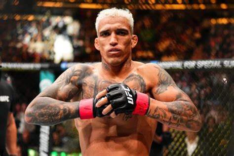 Charles Oliveira Gear