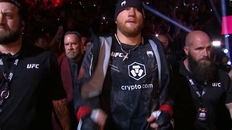 Justin Gaethje UFC 300 Walkout