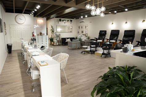 Nail Studio Services