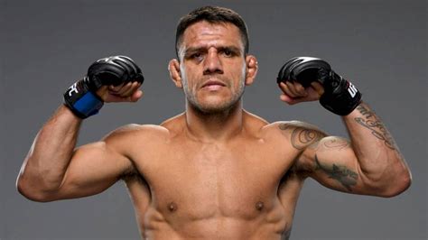 Rafael dos Anjos
