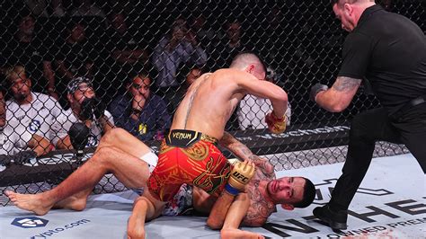 Topuria Knocks Out Holloway