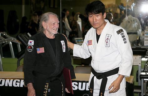 Willie Nelson Karate